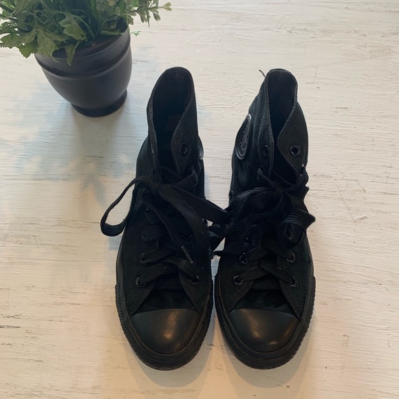 Converse Shoes - ‼️Sold -Converse - Chuck Taylors All Stars,